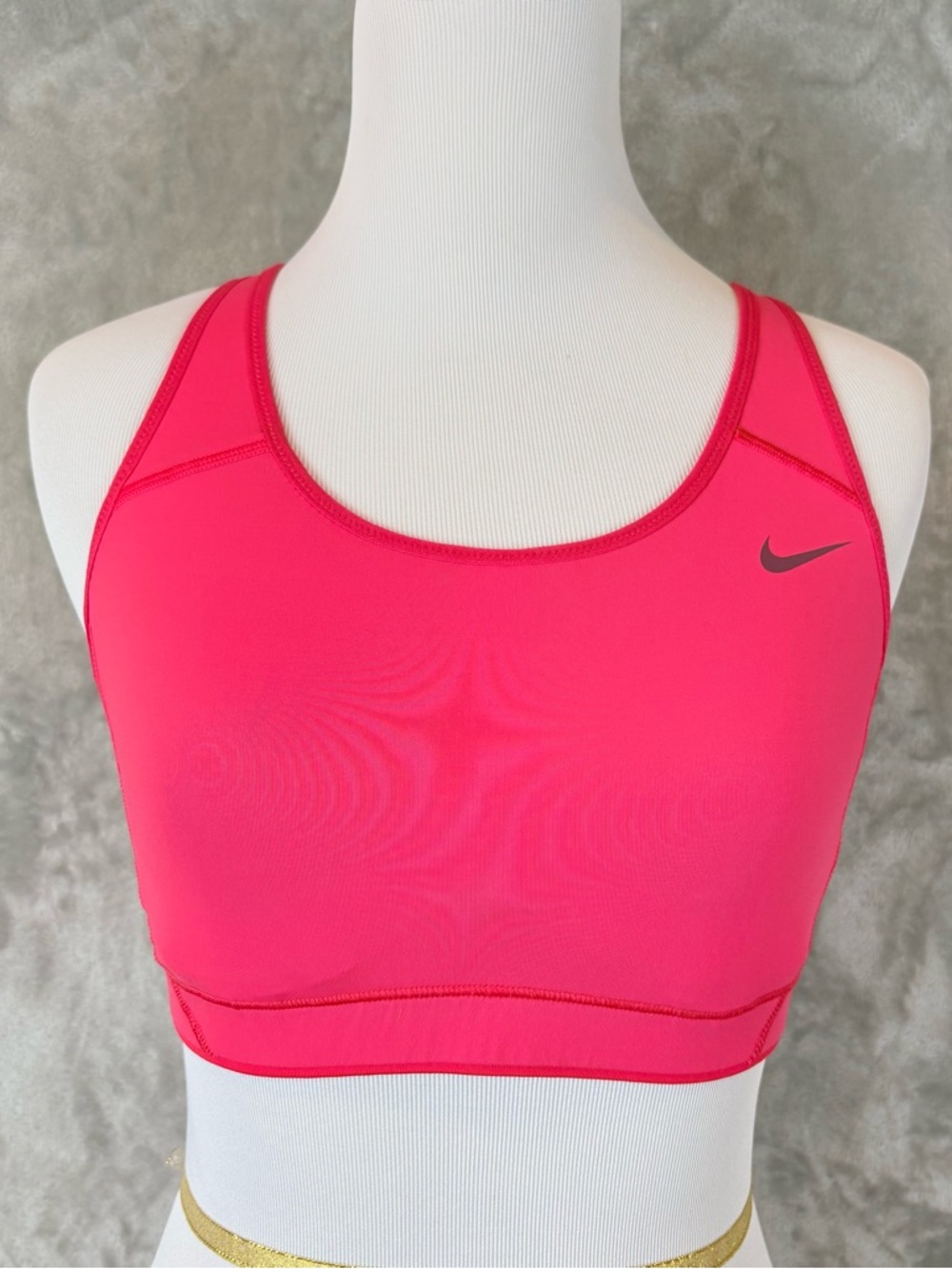 Nike Women’s Dri-FIT Sports Bra Hot Pink Sz M